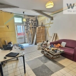 Appartement T3 à rénover de 73 m² à Saint-Gilles — Centre historique
