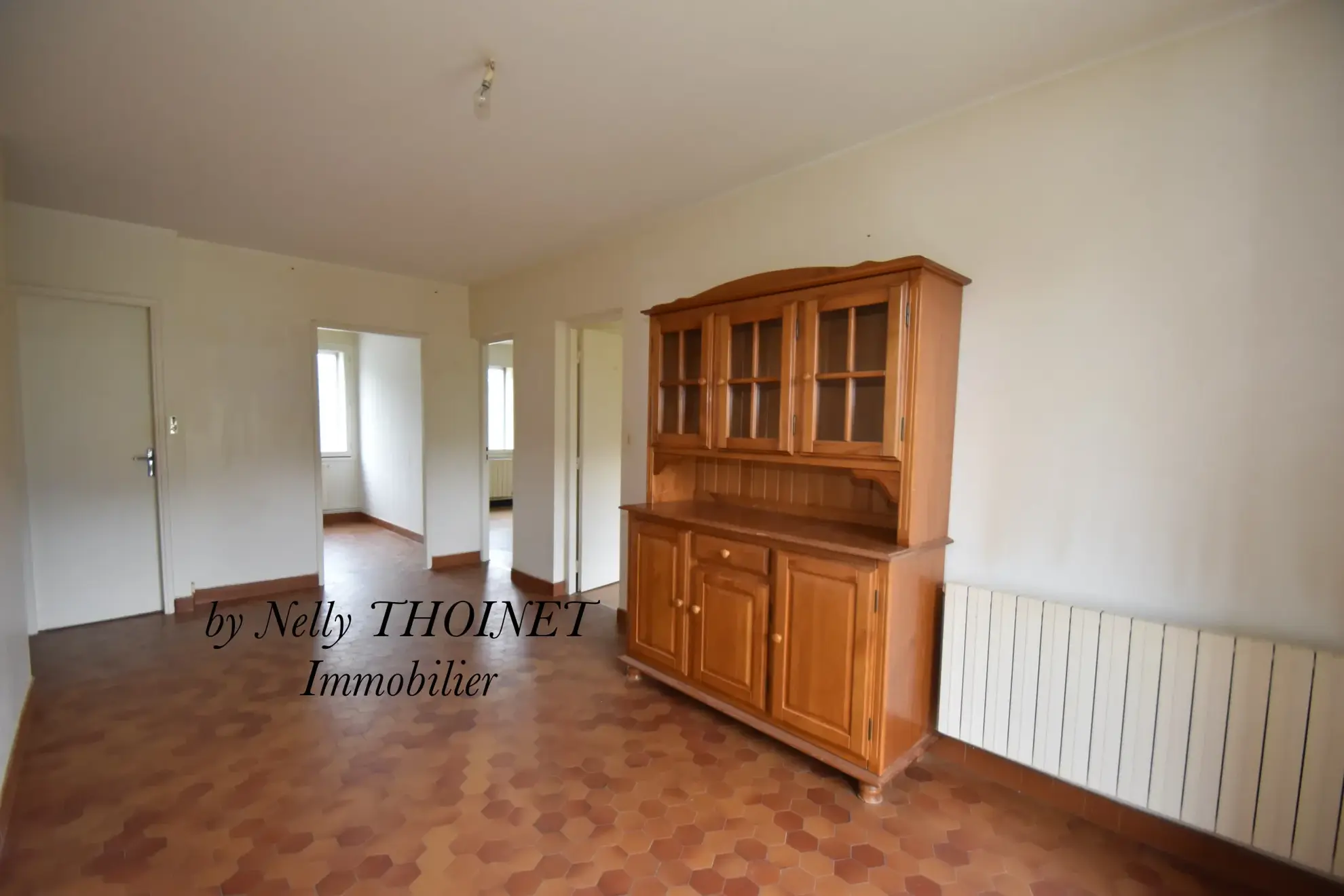 Appartement T3 à Besse et Saint-Anastaise avec balcon, cave, dans charmante ville médiévale en Auvergne 