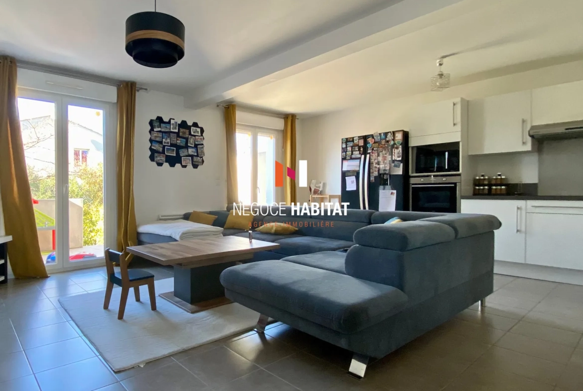 Villa T4 à vendre à Beauvoisin - 90 m² avec jardin et garage 