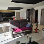 Maison moderne de 122 m² avec terrasse à Rioz, hautes spécificités et proximité des grandes villes