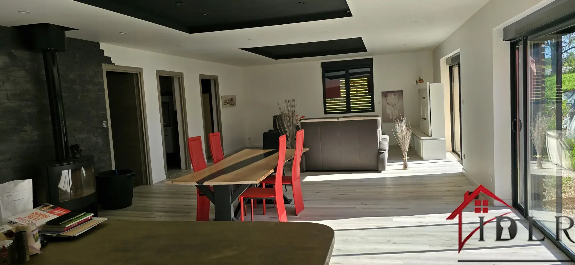 Maison moderne de 122 m² avec terrasse à Rioz, hautes spécificités et proximité des grandes villes 