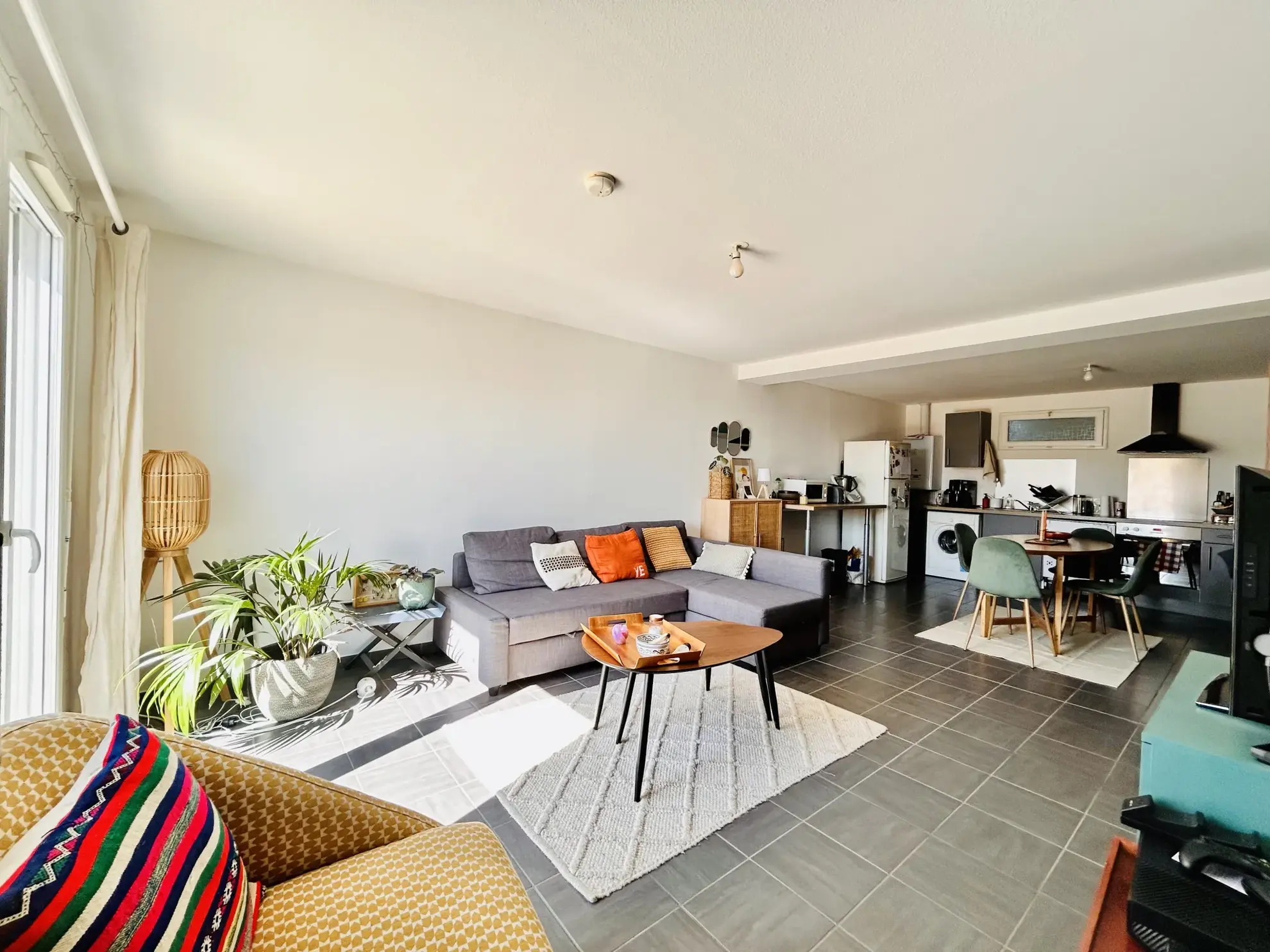 Maison familiale récente avec 3 chambres à Clermont-Ferrand - secteur calme 