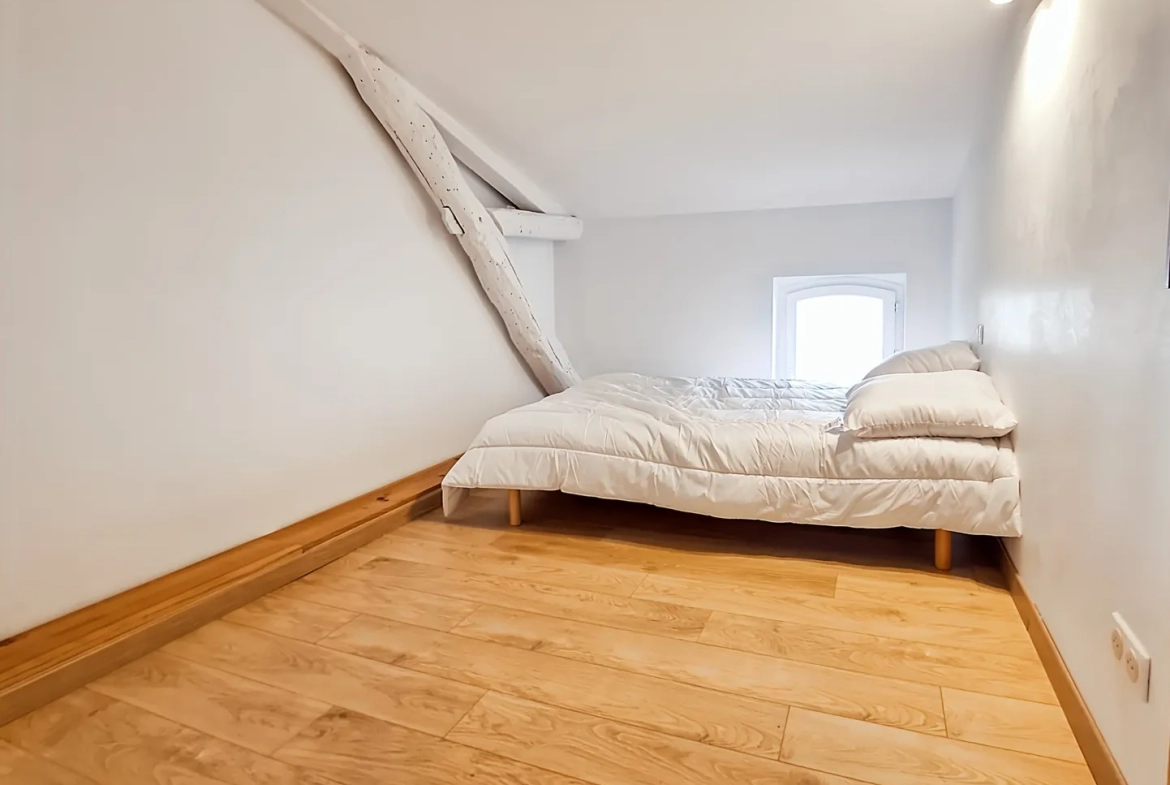 Immeuble de rapport à vendre au centre de Carmaux avec 3 appartements rénovés 