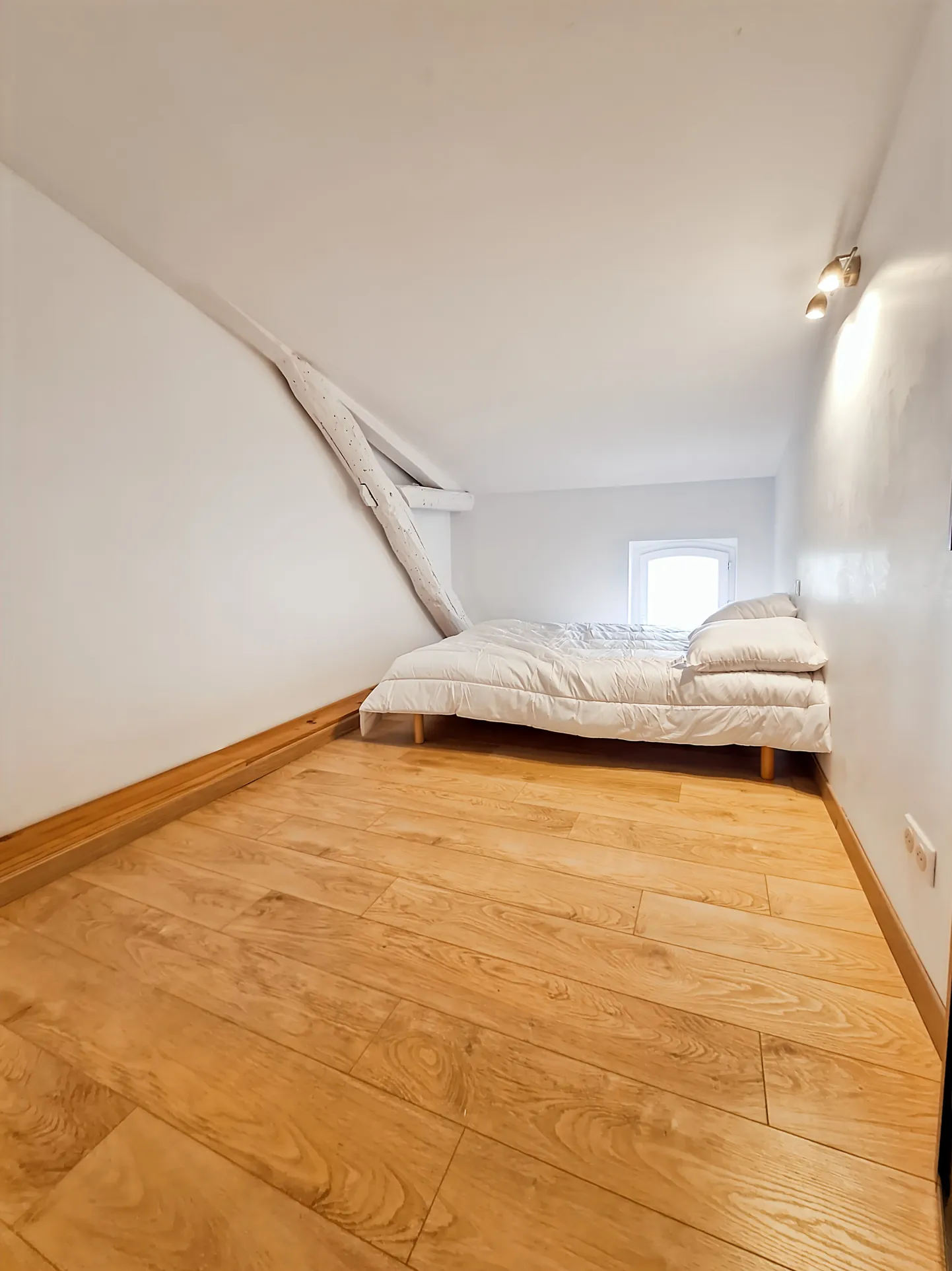 Immeuble de rapport à vendre au centre de Carmaux avec 3 appartements rénovés 