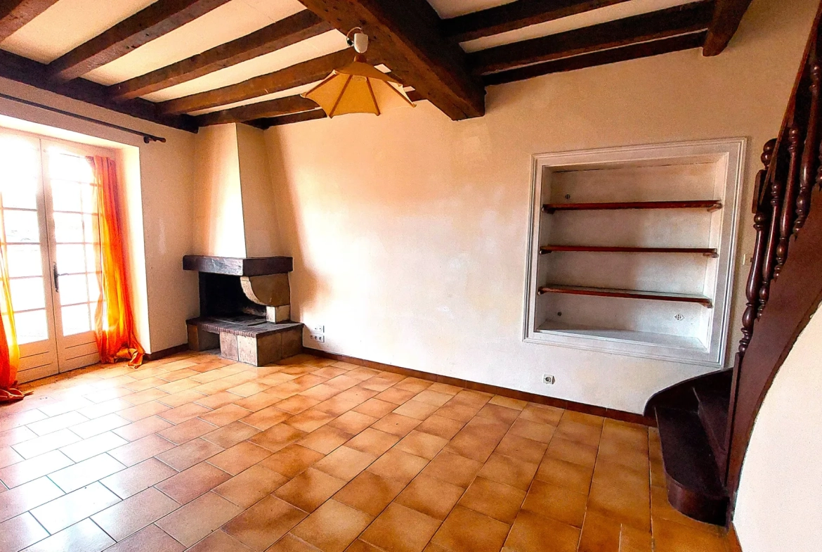 Appartement T2 en duplex à Bardos - 48,55 m², cave, proche commodités 