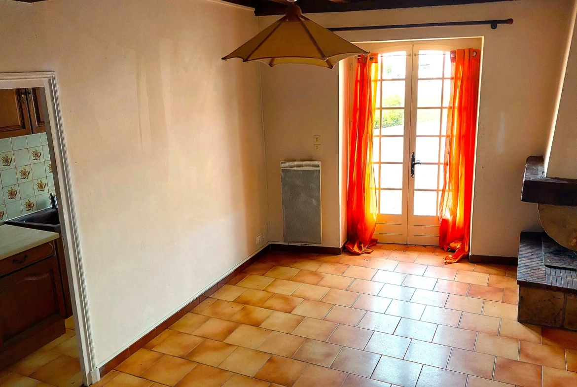 Appartement T2 en duplex à Bardos - 48,55 m², cave, proche commodités 