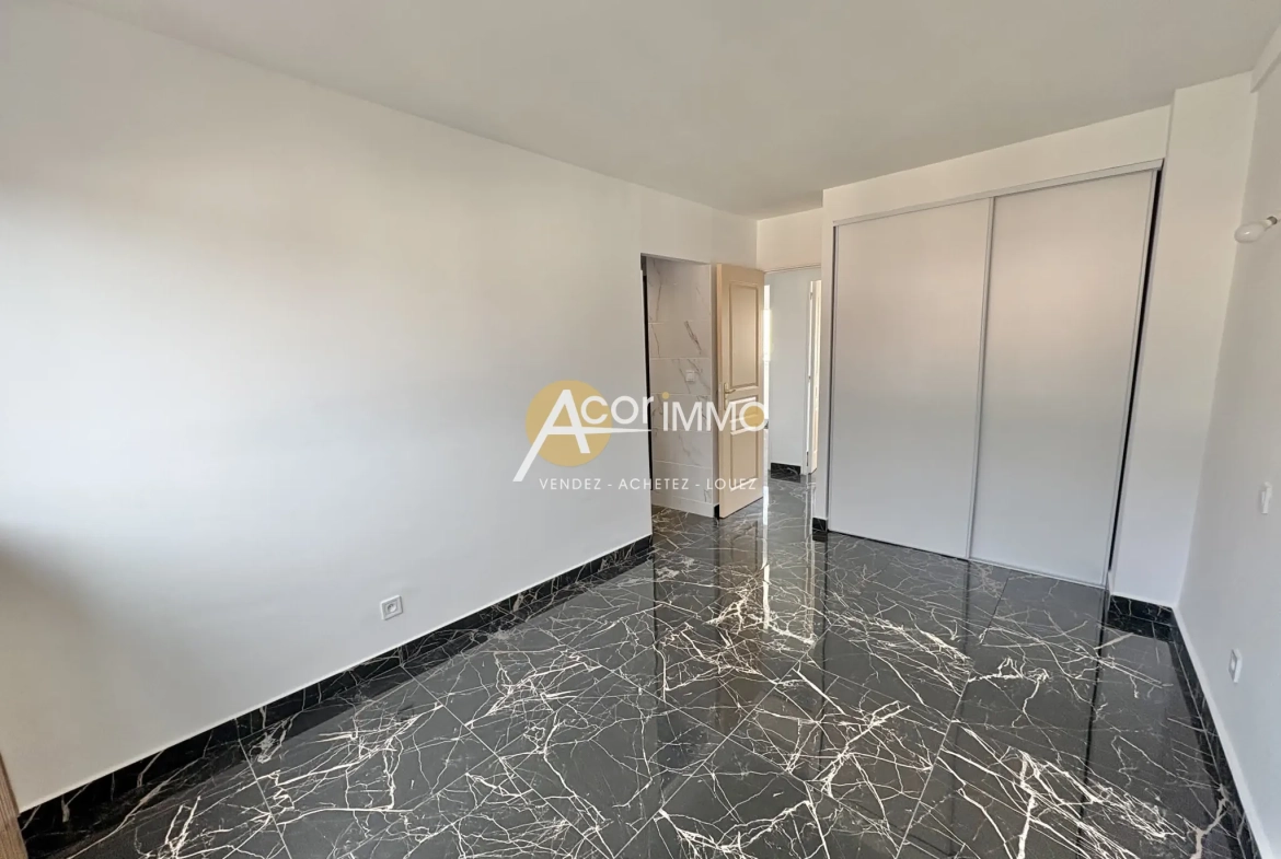 Appartement 4 pièces rénové à Toulon Brunet avec cave 