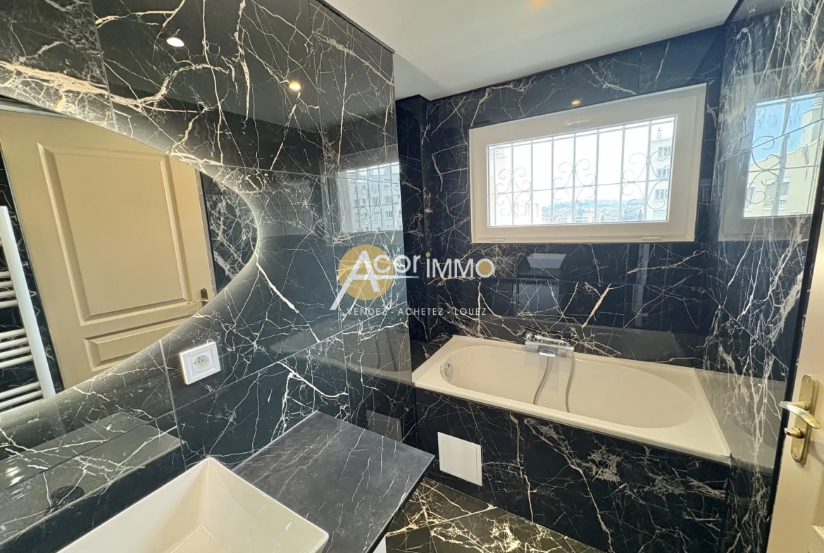 Appartement 4 pièces rénové à Toulon Brunet avec cave 