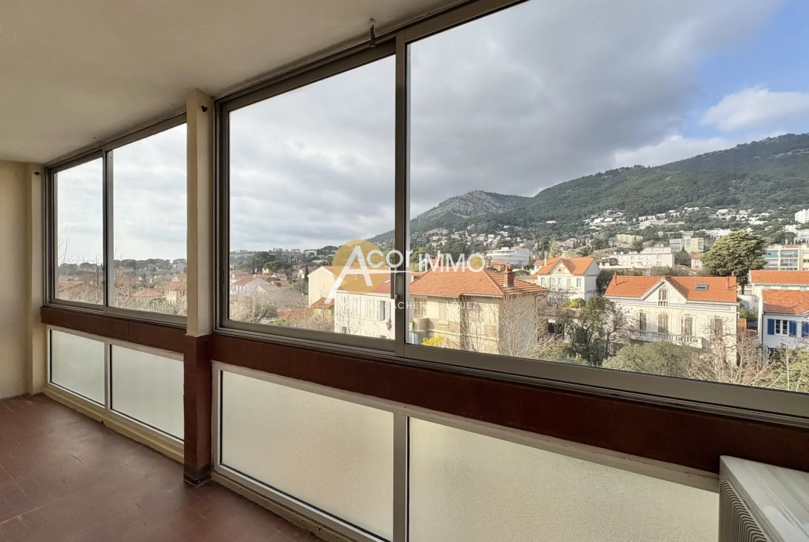 Appartement 4 pièces rénové à Toulon Brunet avec cave 