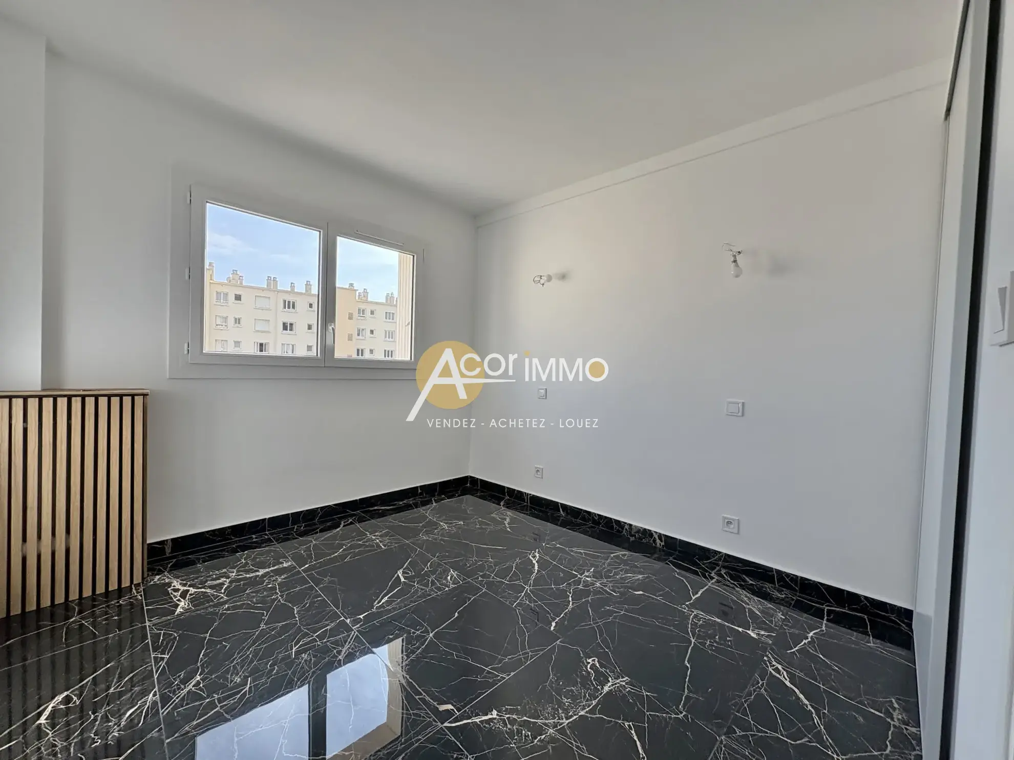 Appartement 4 pièces rénové à Toulon Brunet avec cave 