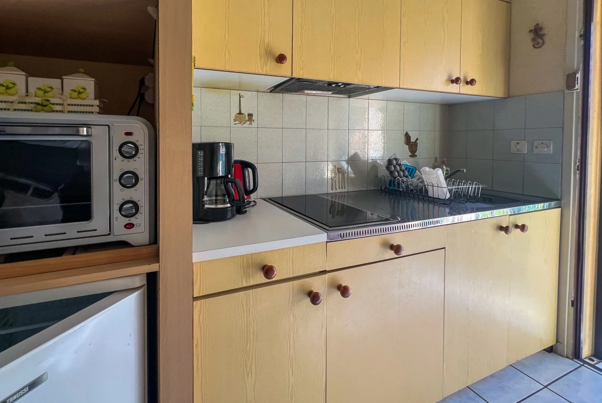 Maison de 62 m² avec terrasse et jardin à La Londe-les-Maures 