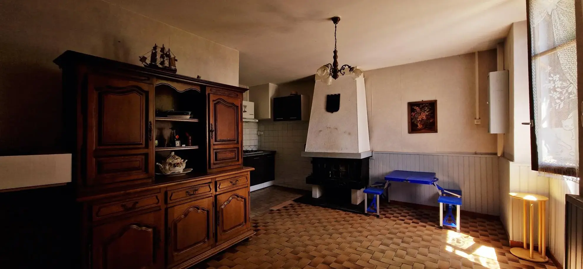 Maison de caractère à Lamotte du Rhone avec terrain de 643 m² 