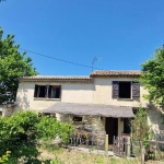 Maison de caractère à Lamotte du Rhone avec terrain de 643 m²