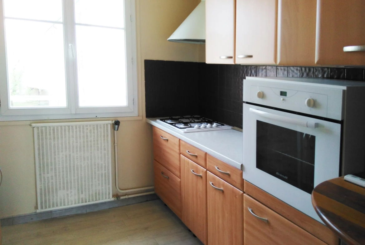 A Vendre Appartement 65 m² à Saint Paul Trois Châteaux – Investissement ou Résidence 
