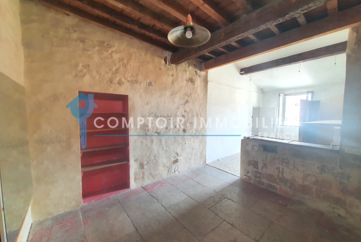 Appartement duplex de 78 m² avec terrasse à Montpellier Ecusson - Convient comme pied-à-terre ou résidence principale 