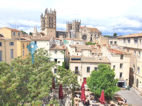 Appartement duplex de 78 m² avec terrasse à Montpellier Ecusson - Convient comme pied-à-terre ou résidence principale