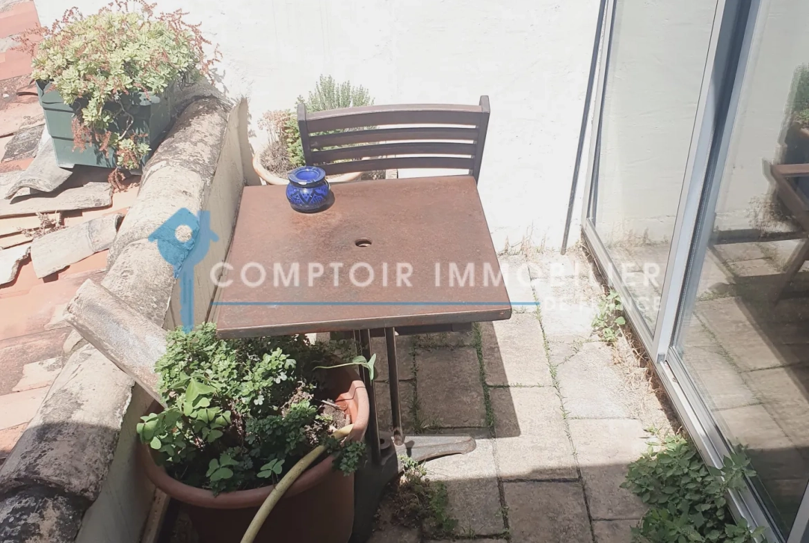 Appartement duplex de 78 m² avec terrasse à Montpellier Ecusson - Convient comme pied-à-terre ou résidence principale 