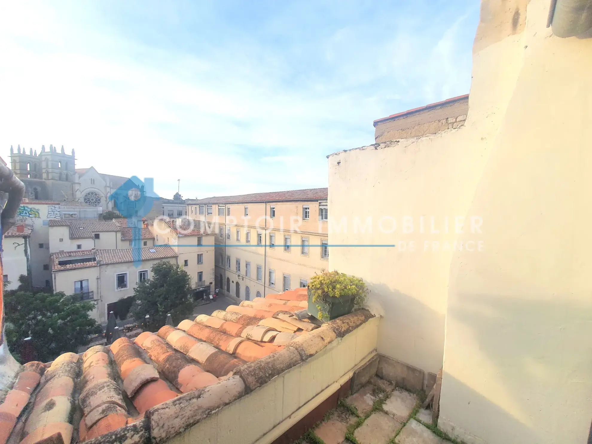 Appartement duplex de 78 m² avec terrasse à Montpellier Ecusson - Convient comme pied-à-terre ou résidence principale 