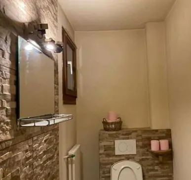 Villa F8 avec 6 chambres à vendre à La Muraz - Spacieuse et Privée 