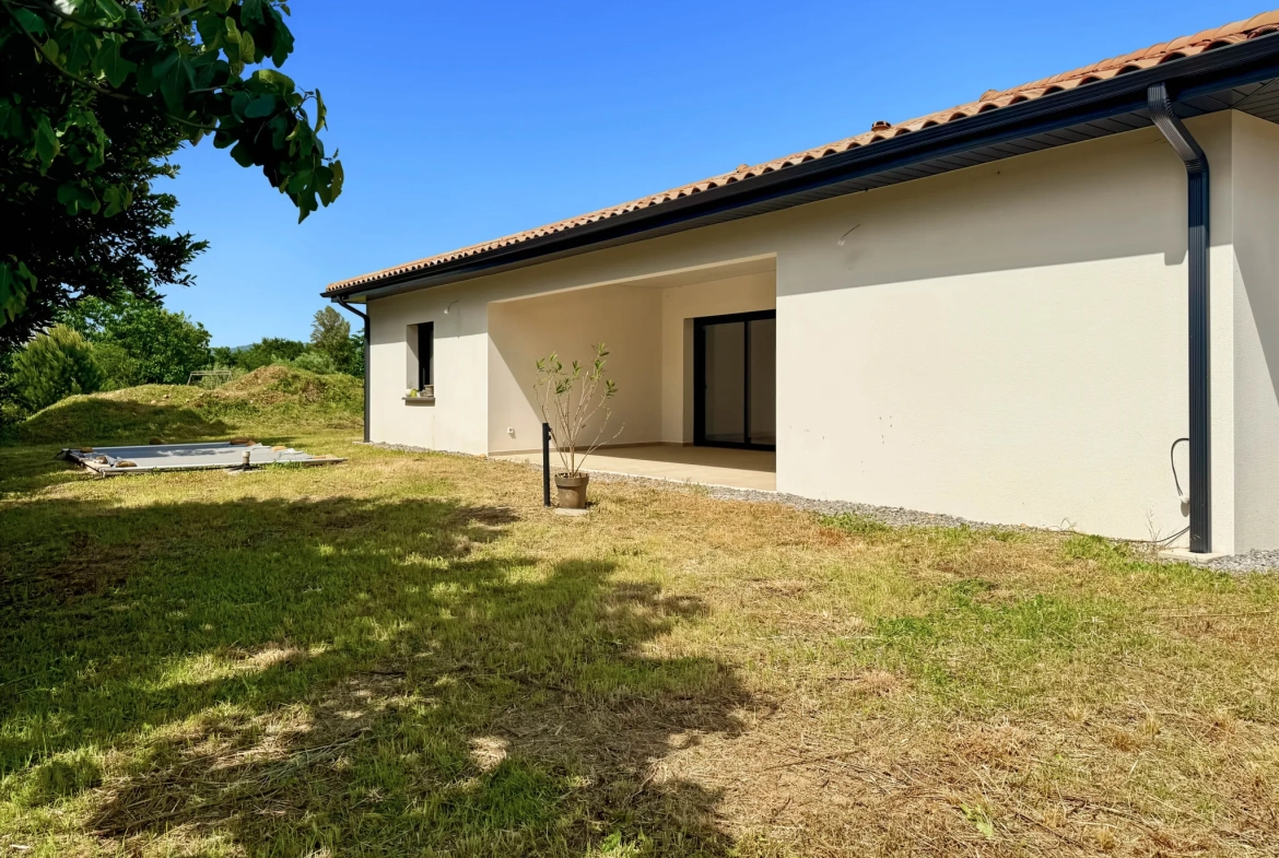 Maison neuve de plain-pied avec piscine à Saint Didier sous Aubenas 