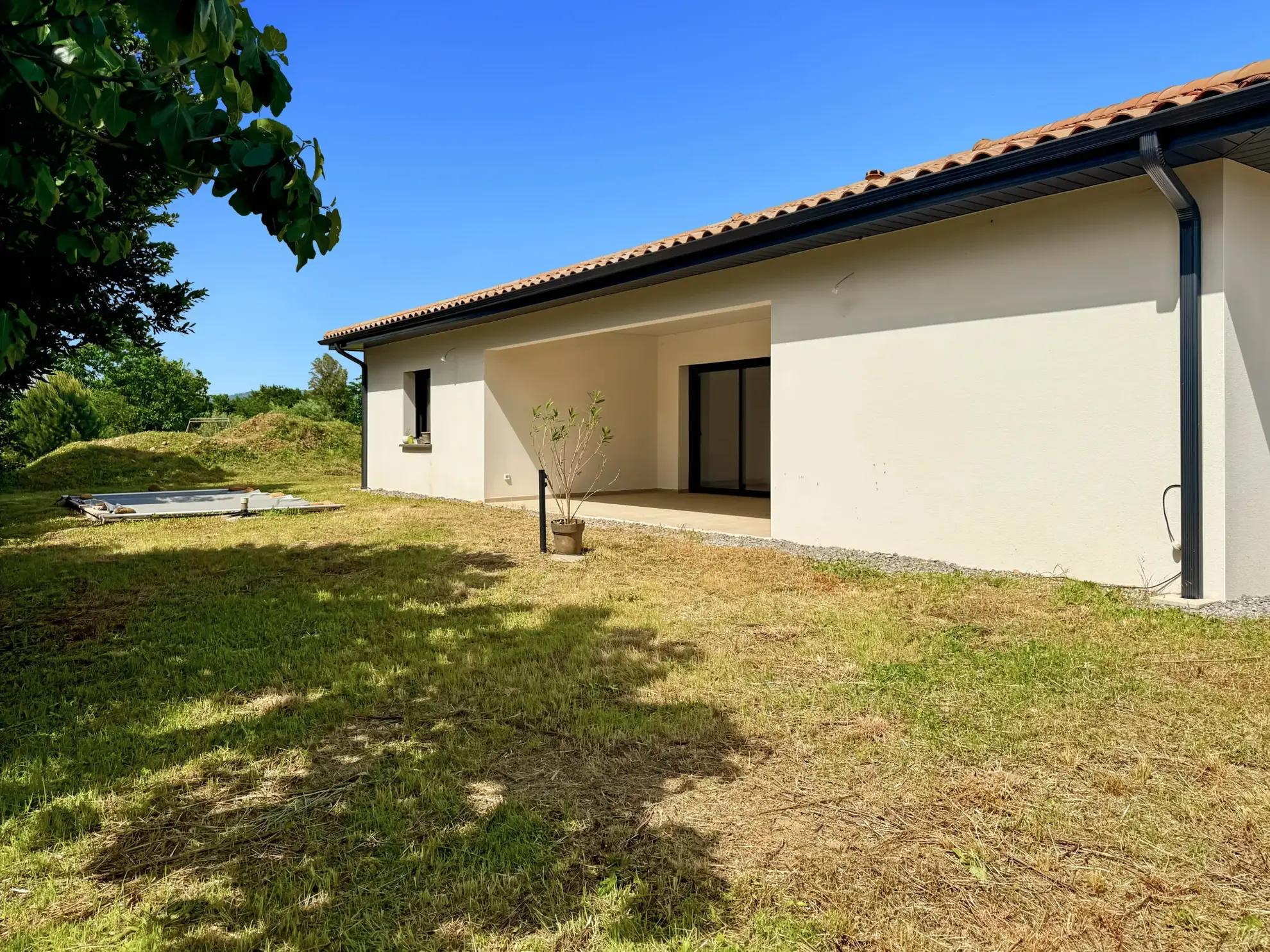 Maison neuve de plain-pied avec piscine à Saint Didier sous Aubenas 