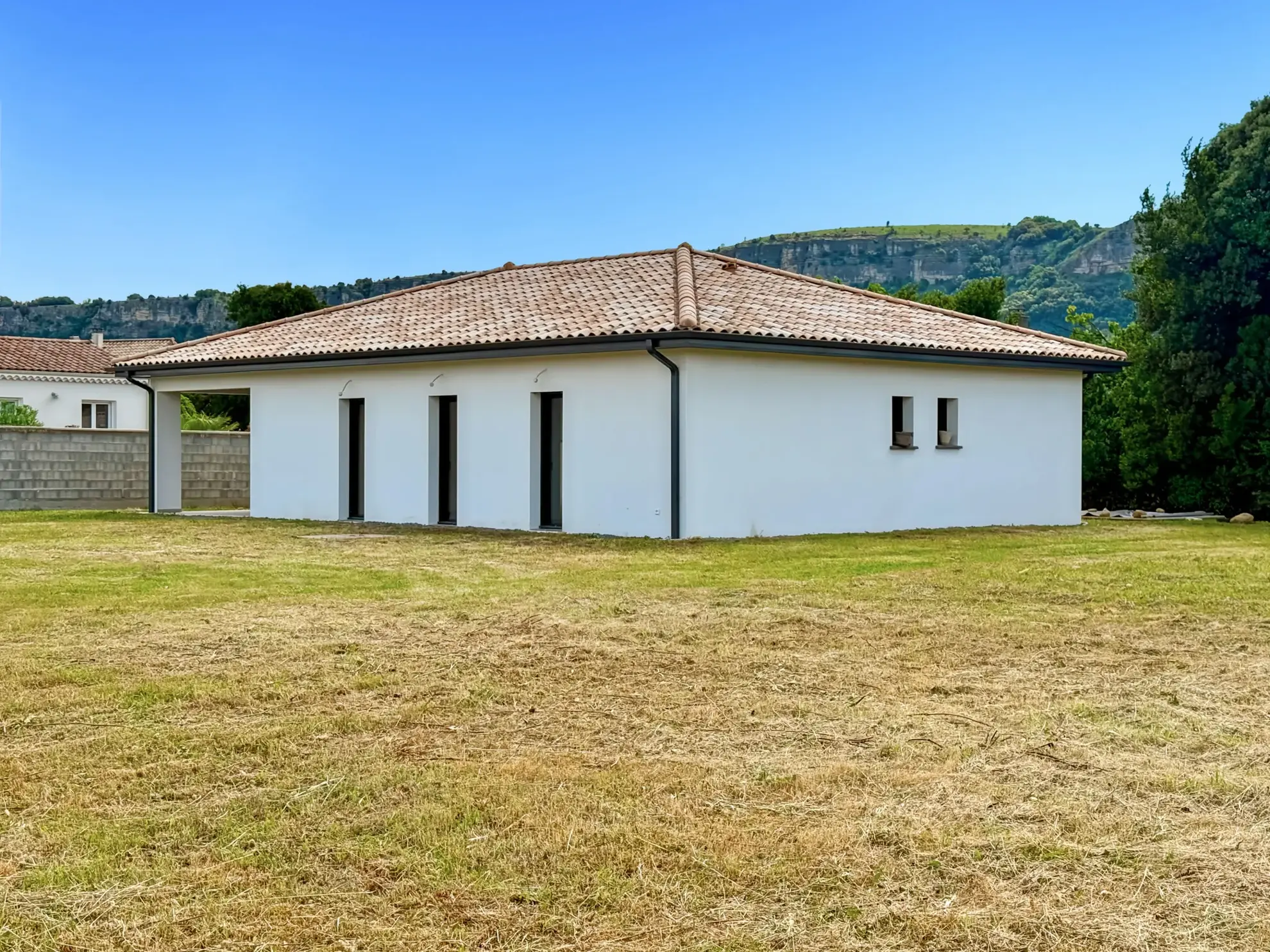 Maison neuve de plain-pied avec piscine à Saint Didier sous Aubenas 