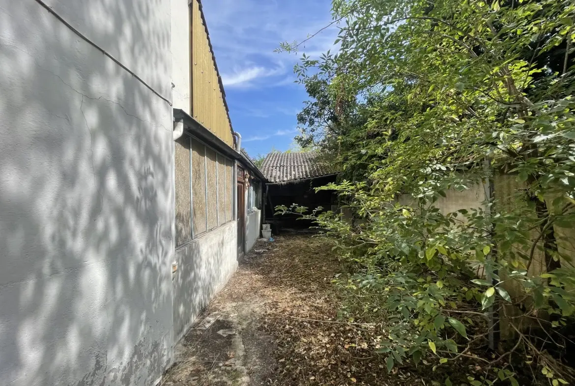 À vendre maison à rénover proche du centre de Cusset – Potentiel et emplacement idéal 