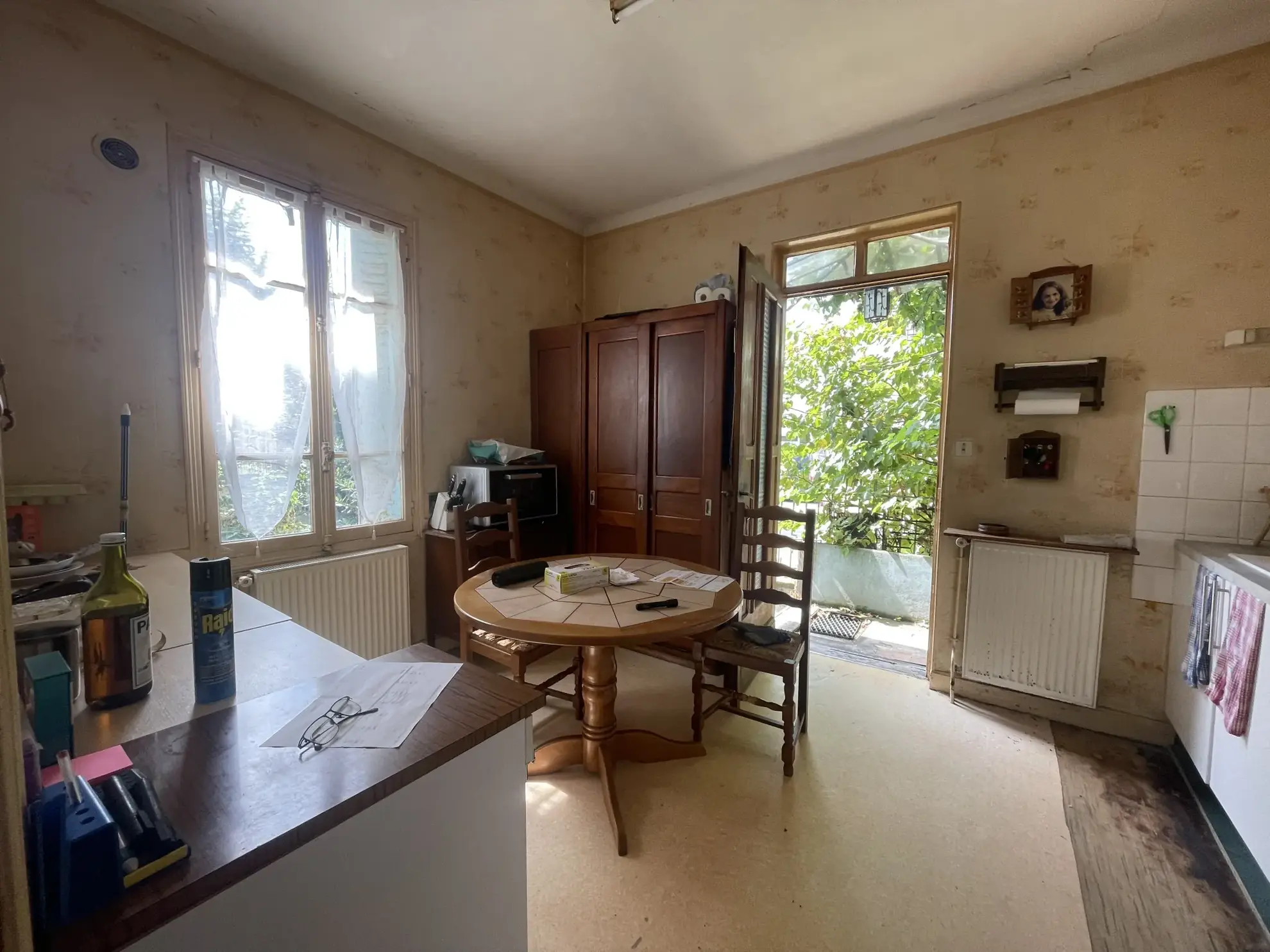 À vendre maison à rénover proche du centre de Cusset – Potentiel et emplacement idéal 