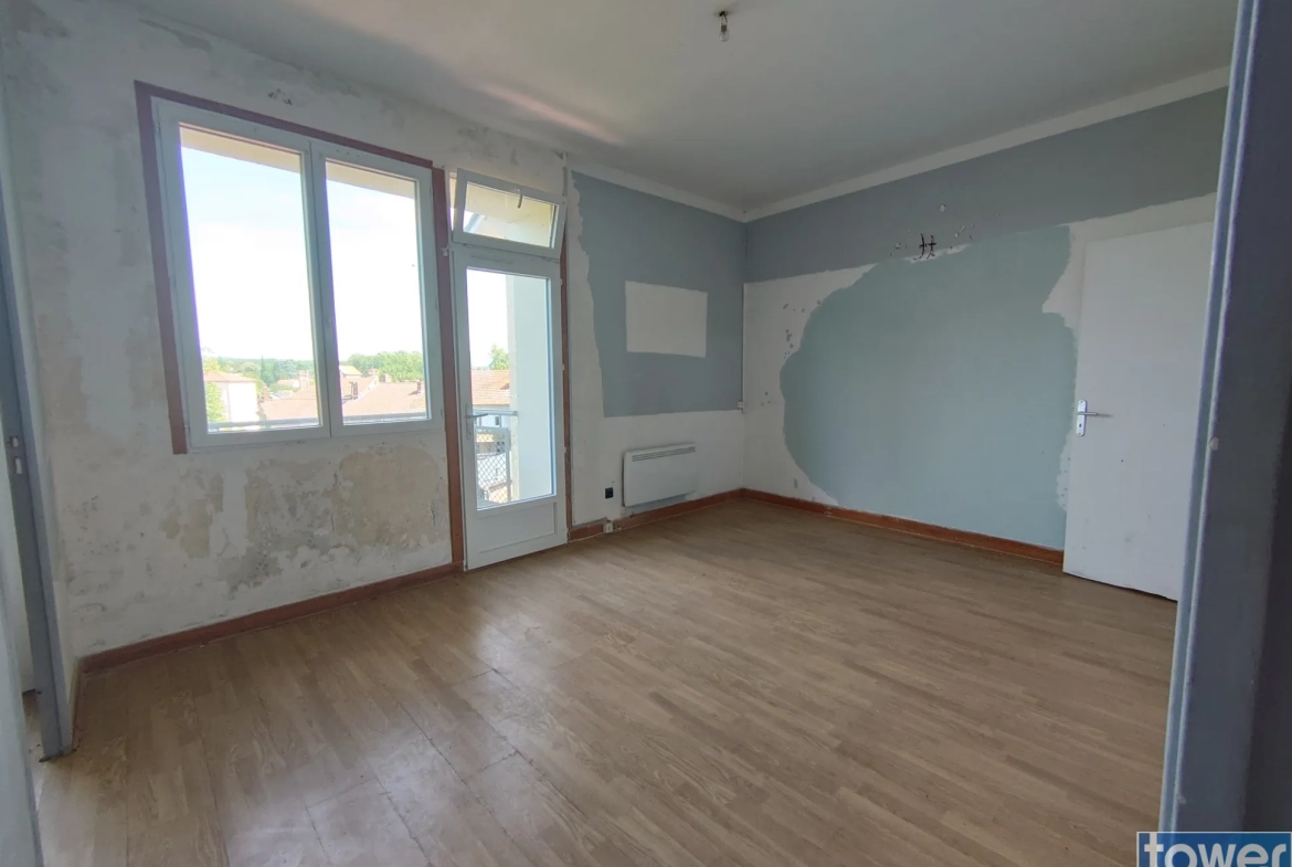 Appartement T3 à Monsempron-Libos de 58m² avec balcon et cave 