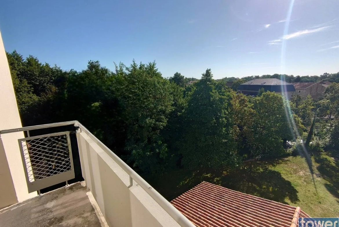 Appartement T3 à Monsempron-Libos de 58m² avec balcon et cave 