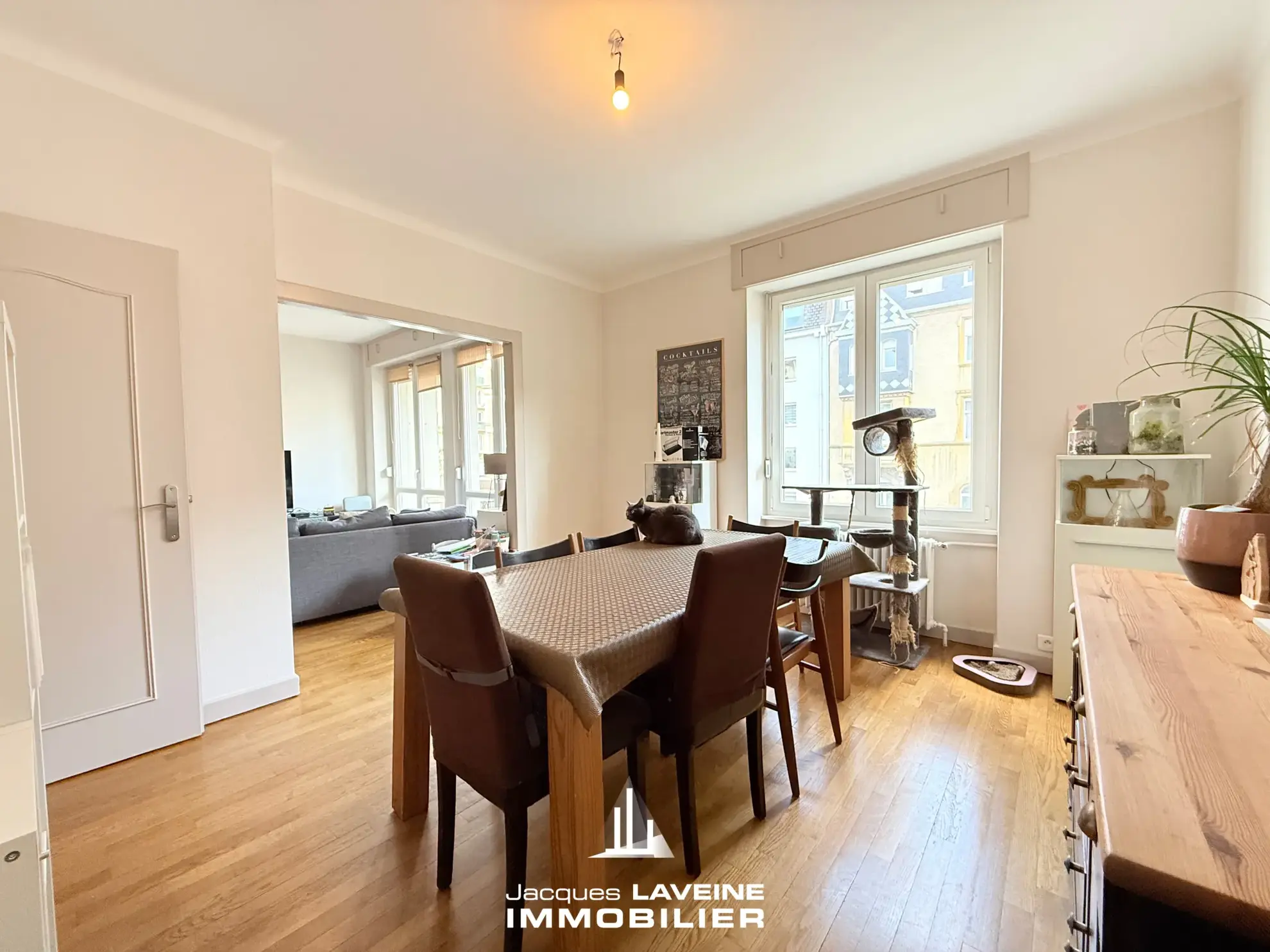 Appartement 4 pièces lumineux à Metz avec garage et balcon 