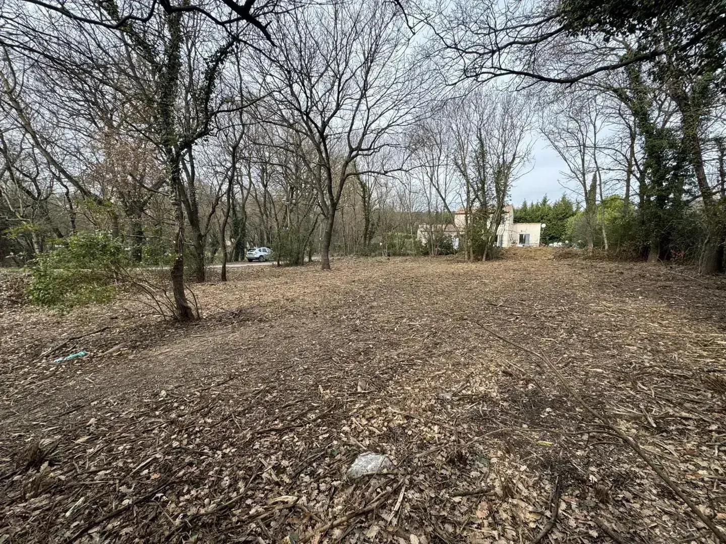 Terrain constructible de 459 m² à Fuveau pour projet personnalisé 