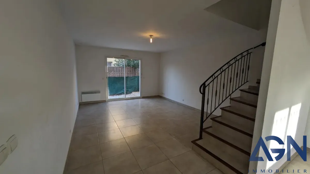 Maison 4 pièces à vendre à Frontignan de 83,6 m² avec jardin et garage 