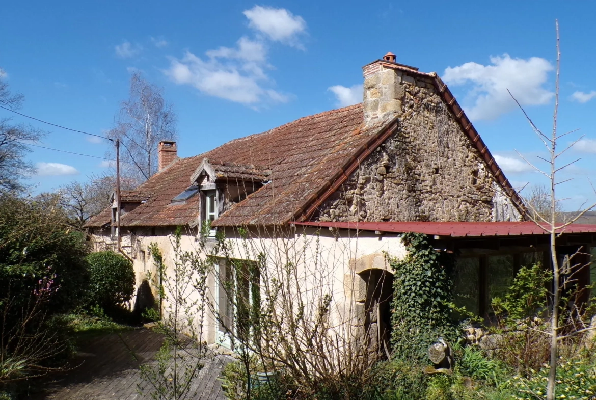 Charmante longère à Gipcy avec terrain de 780 m² - idéal vie paisible en campagne 