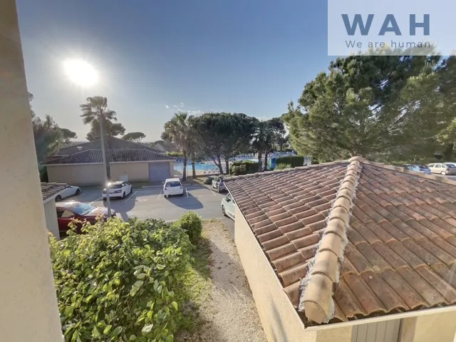 Villa T4 avec terrasse, garage et piscine à Calvisson, proche Nîmes 
