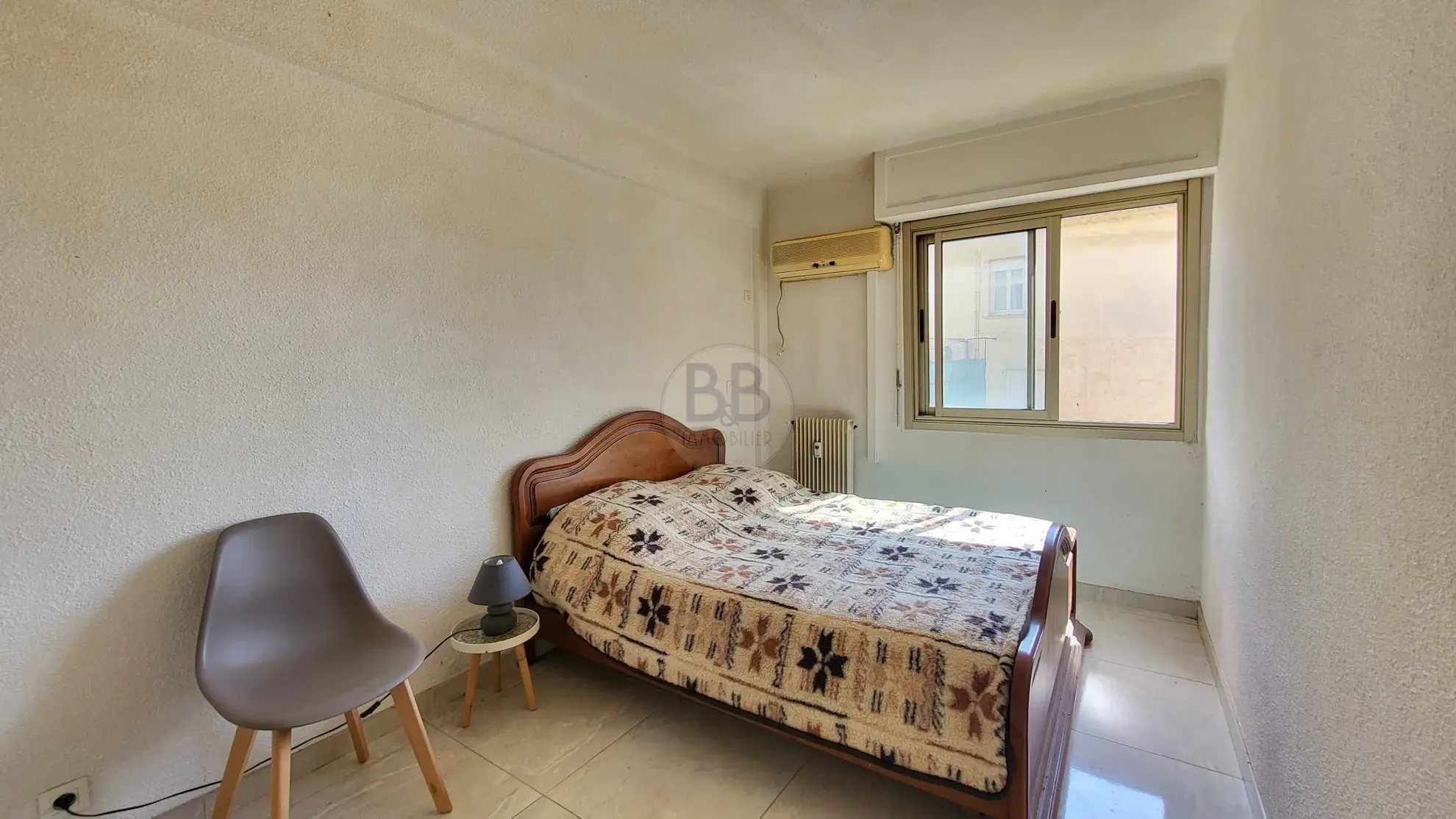 Appartement 3 pièces à vendre à Fréjus, proche centre-ville avec balcon et cave 