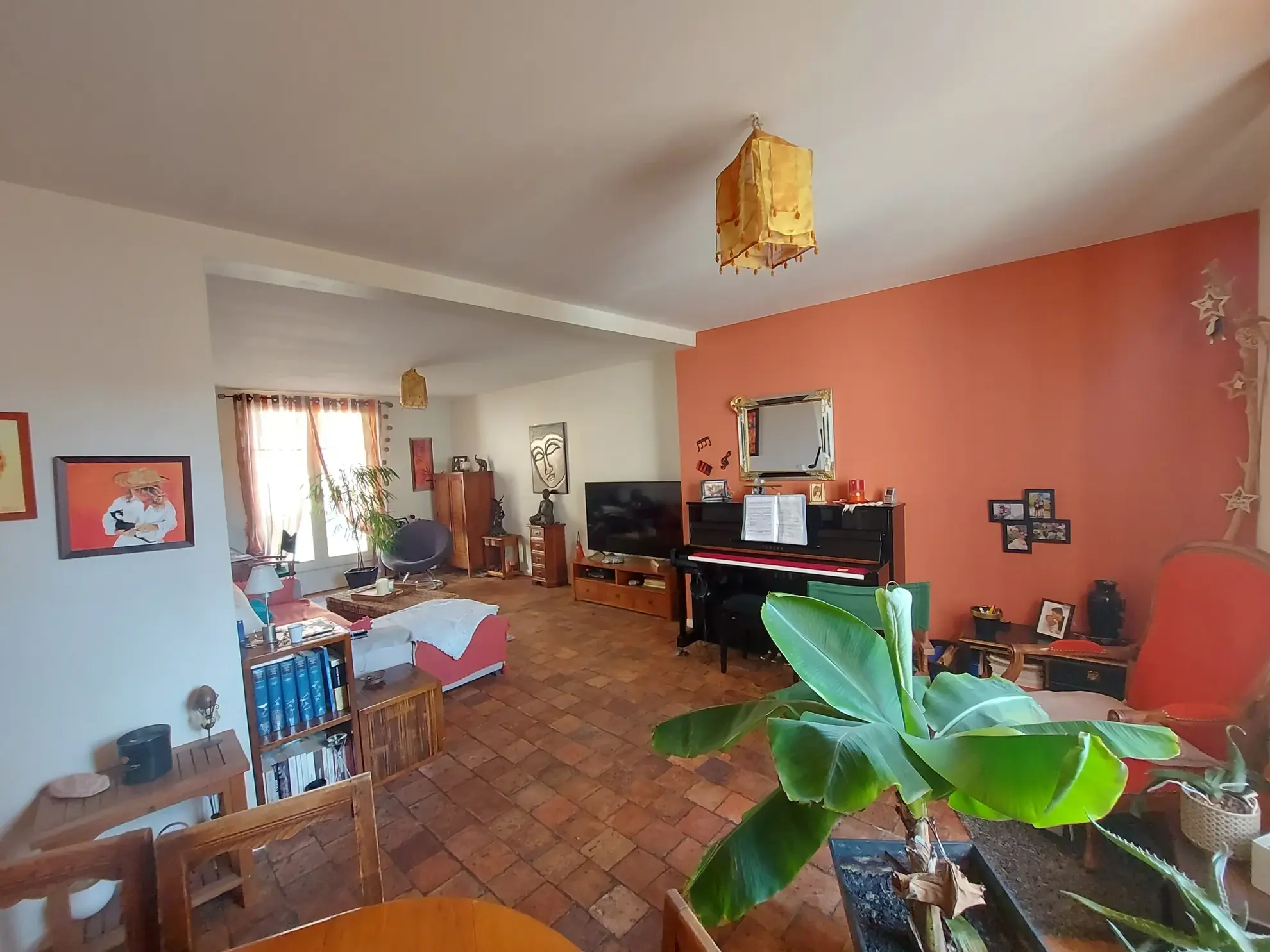 Appartement T4 à Vernouillet avec cave et parking en centre-ville 