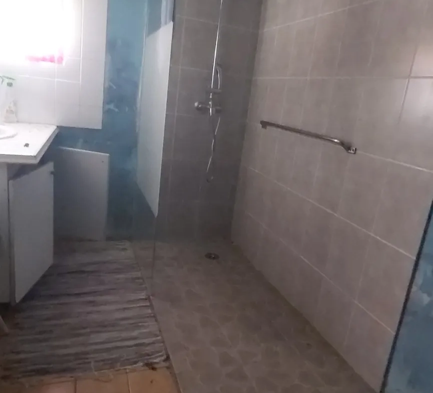 Maison à rénover de 93 m² avec dépendance sur terrain de 2992 m² à Saugnacq et Muret 