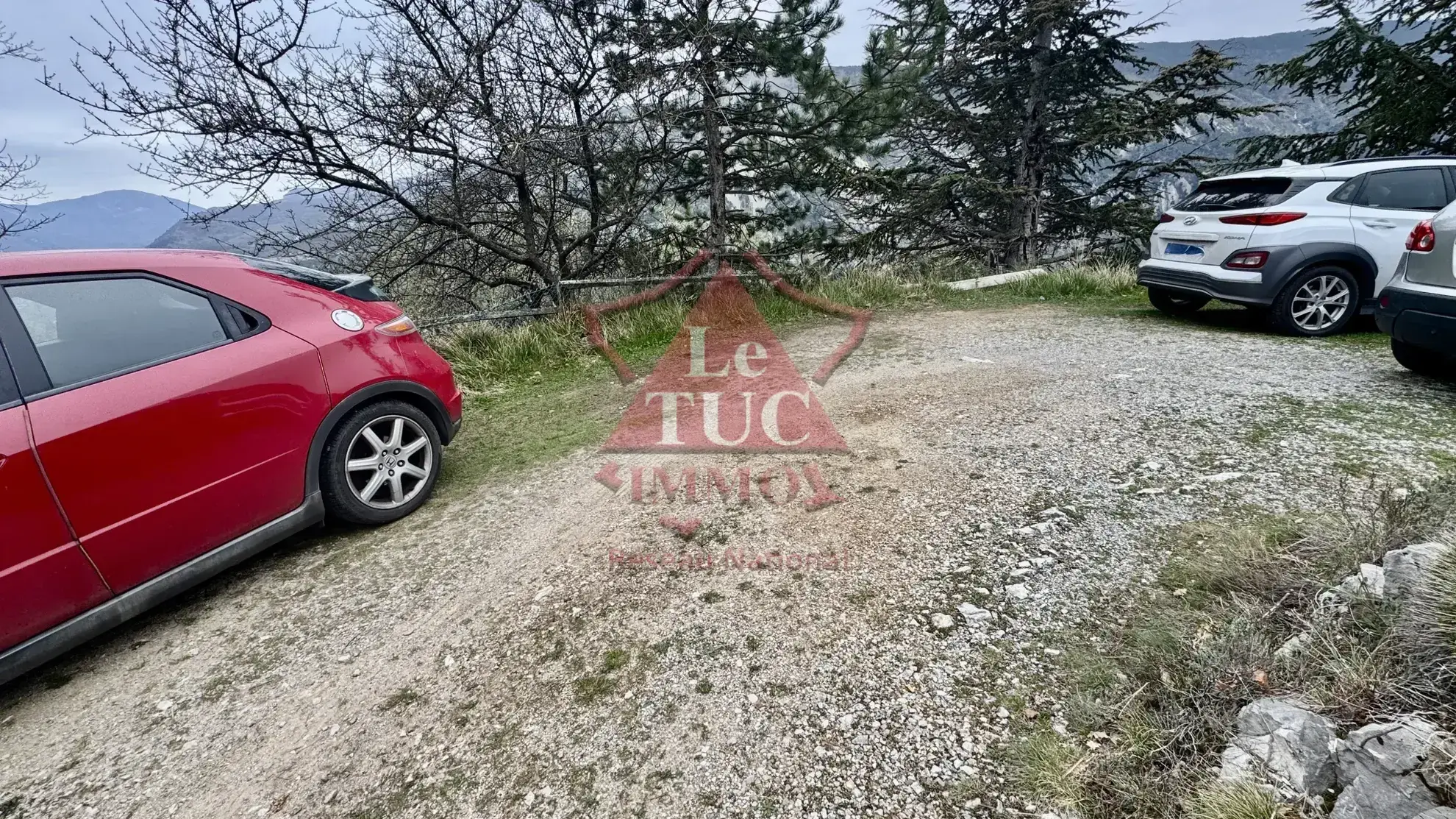 Joli duplex 47 m² avec vue montagne à Gréolières village 