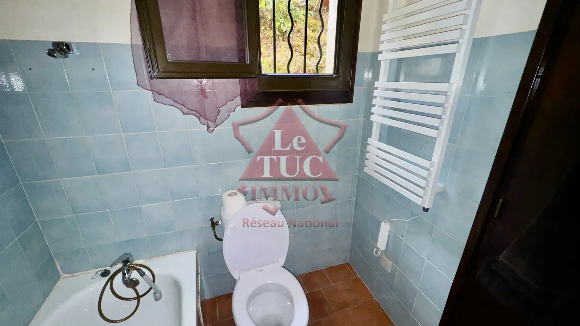 Joli duplex 47 m² avec vue montagne à Gréolières village 