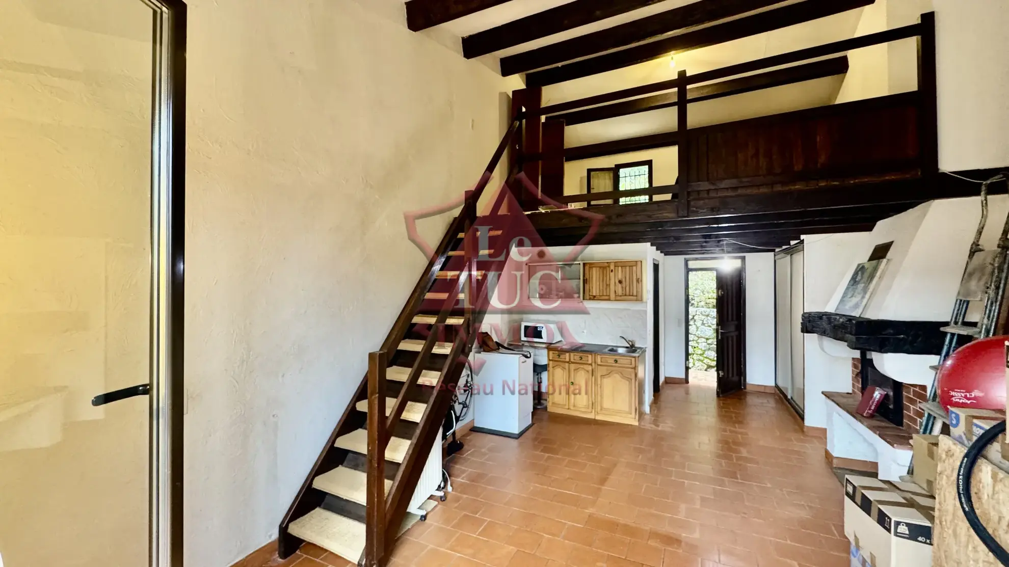 Joli duplex 47 m² avec vue montagne à Gréolières village 
