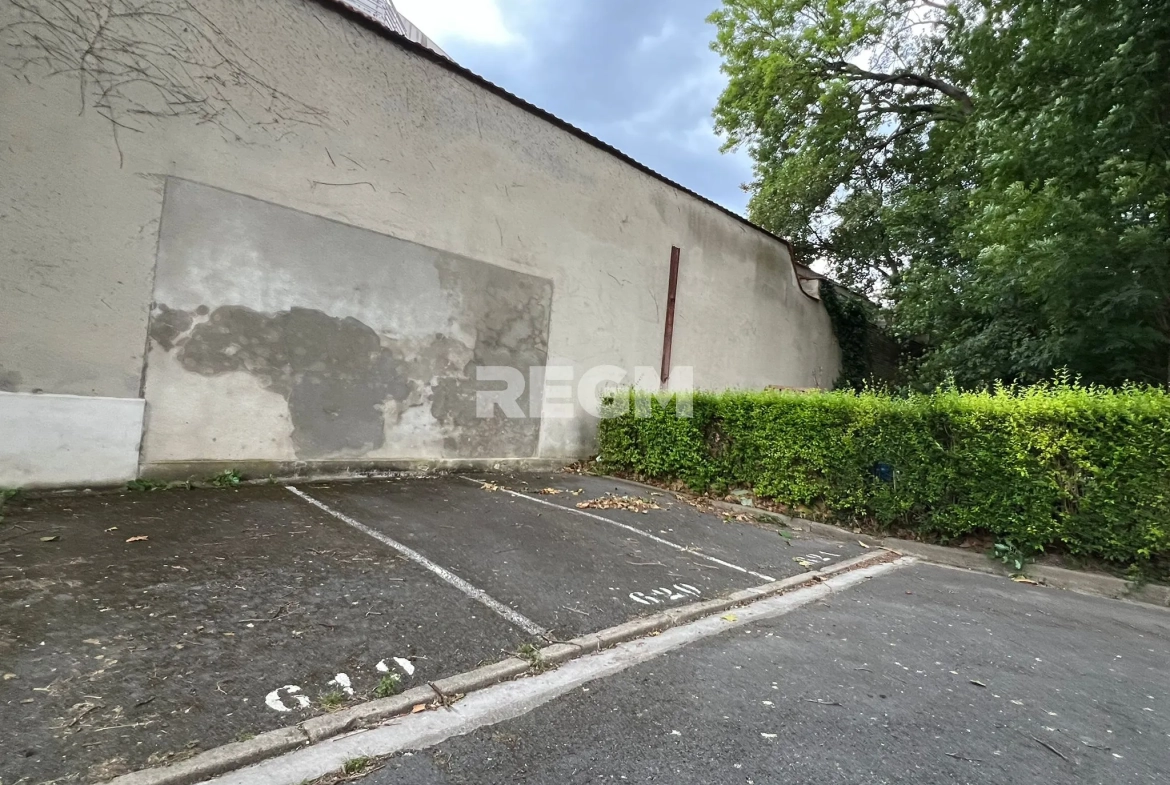 Studio avec parking à Reims proche du parc Léo Lagrange 