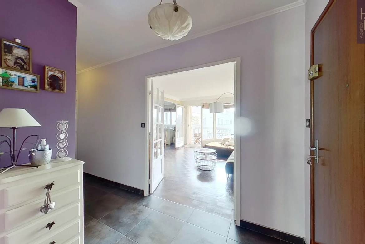 Appartement familial 3-4 chambres avec balcon et cave à Lyon 5ème limite Tassin 