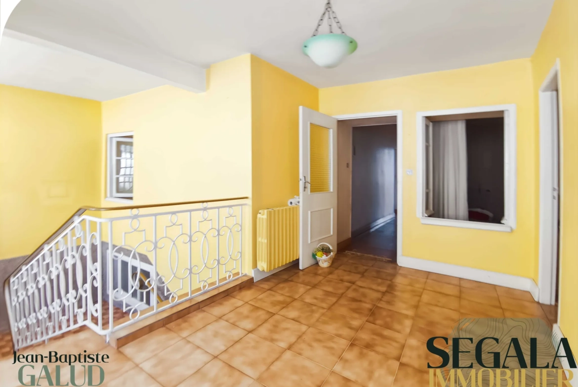 Maison de ville de 127 m² à Carmaux, secteur Sainte-Cécile, avec jardin et division possible 