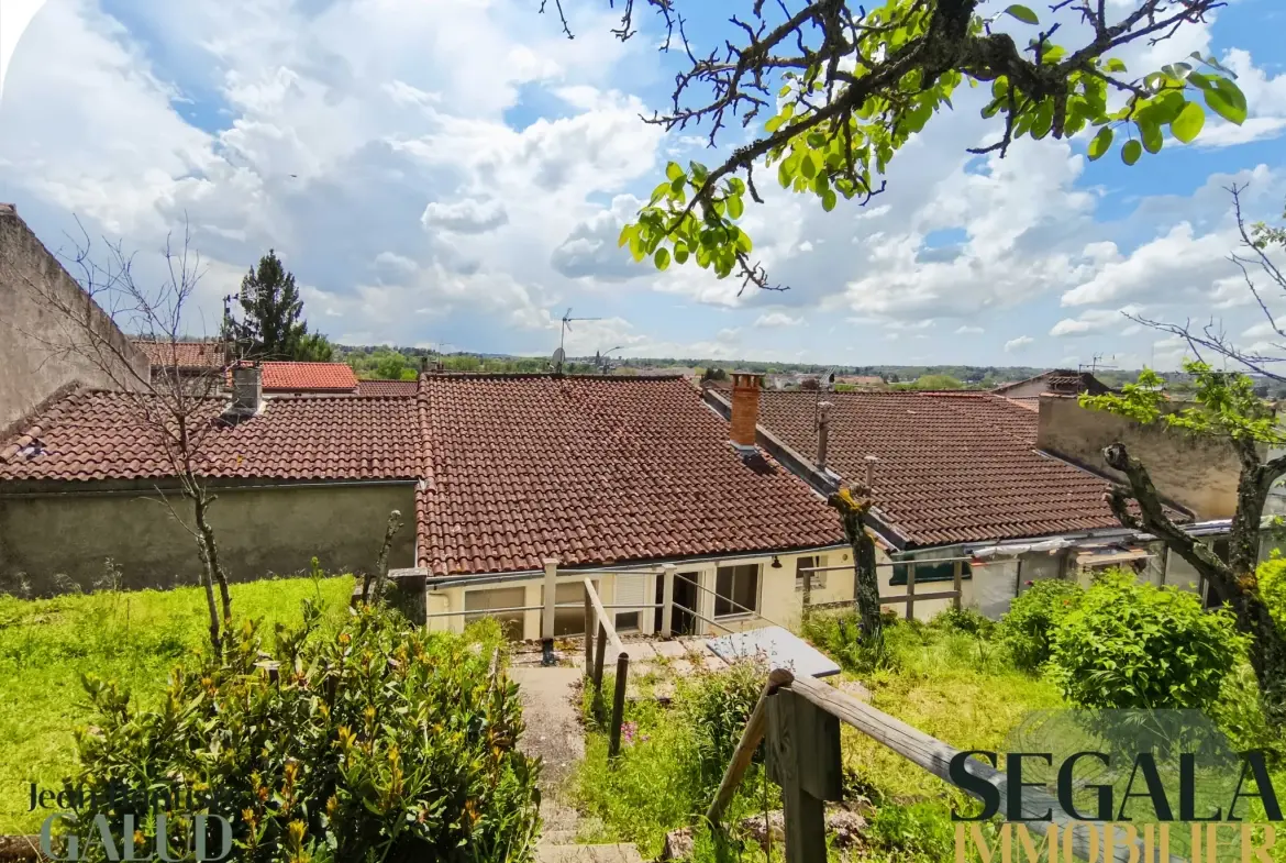 Maison de ville de 127 m² à Carmaux, secteur Sainte-Cécile, avec jardin et division possible 