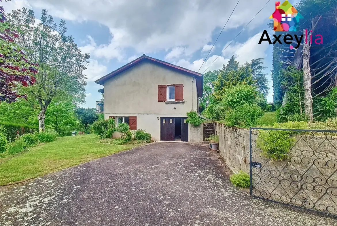 Maison à vendre à Varennes-sous-Dun proche La Clayette - 4 chambres, garage, jardin clos 