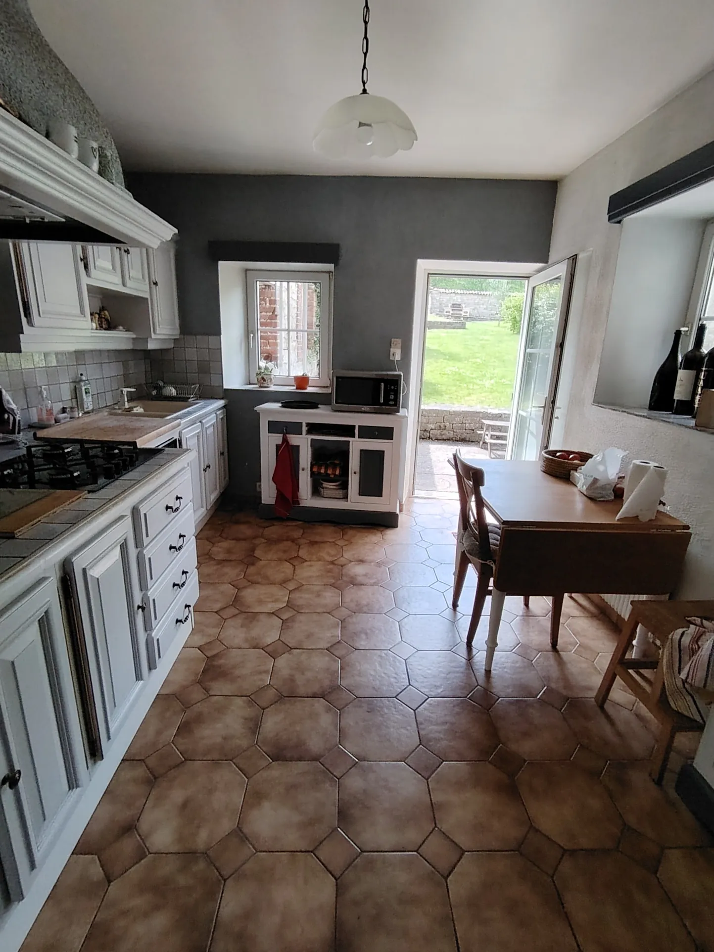 Belle maison de campagne à Saint-Maurice-sous-les-Côtes avec terrain arboré 