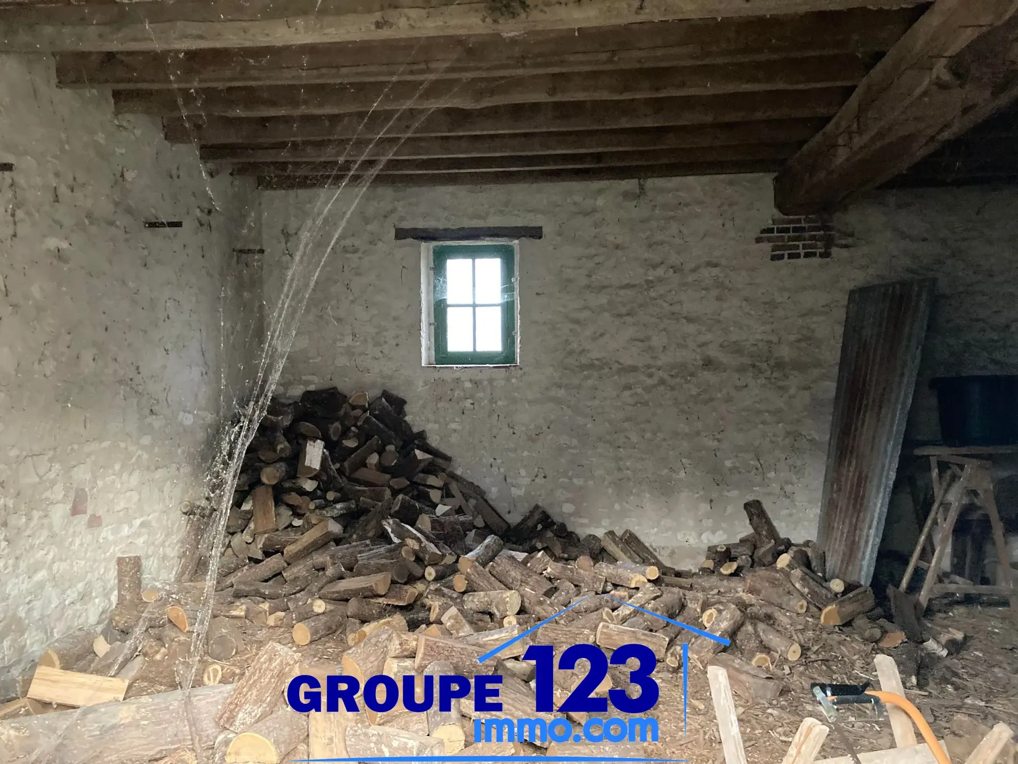 Maison à rénover de 172 m² entre Aillant et Auxerre - Grand potentiel à découvrir 
