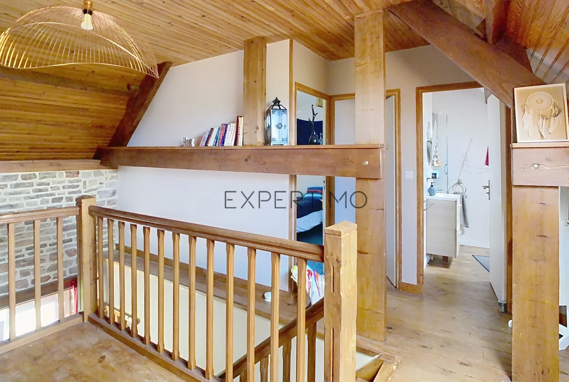 Maison en pierre de 130 m² avec dépendance et jardin clos proche d'Aunay-sur-Odon 
