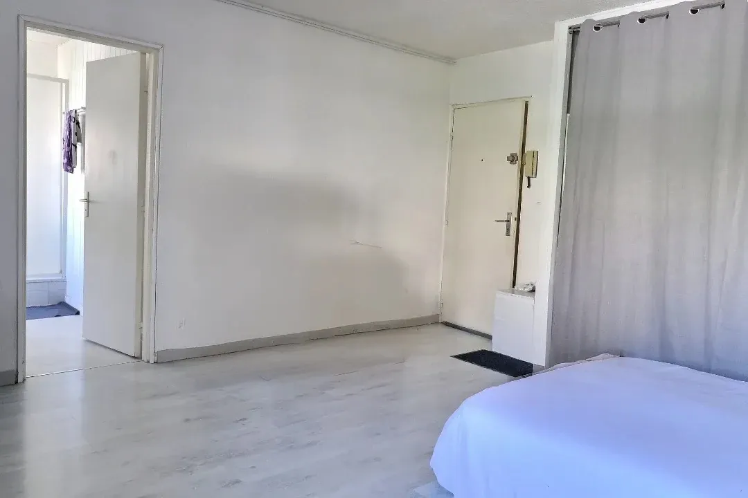 Appartement T1 à Montpellier Les Cévennes – Résidence sécurisée, parking, proche commerces 